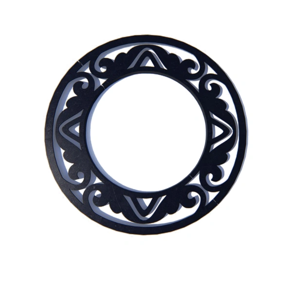 Приствольная решётка «Серьга»