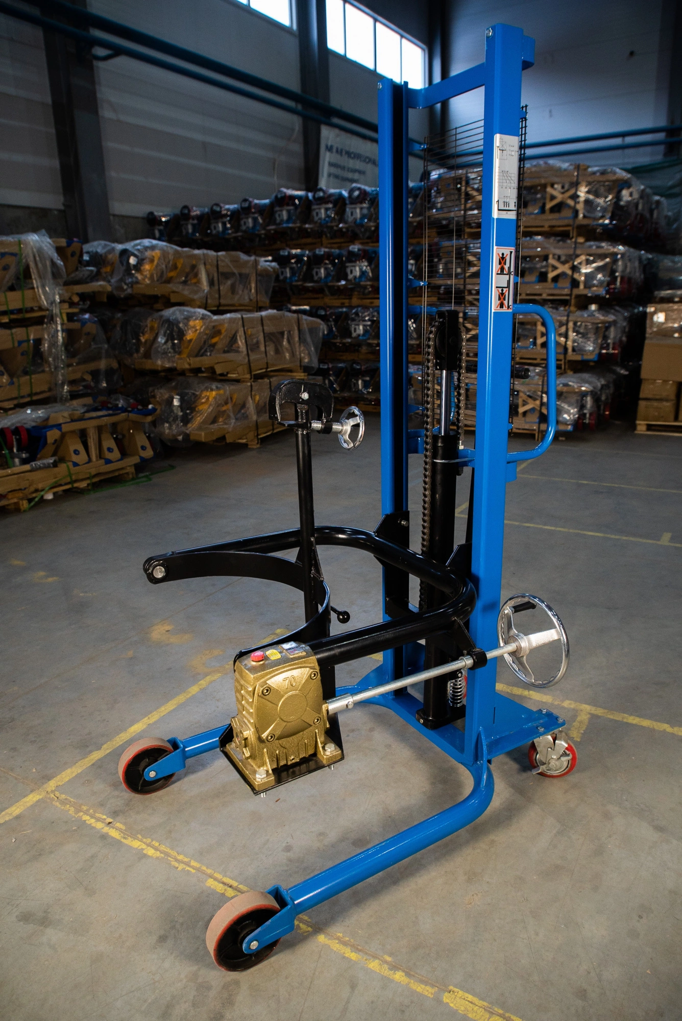 Штабелер-бочкокантователь гидравлический 0,35 т 2,0 м TOR COT