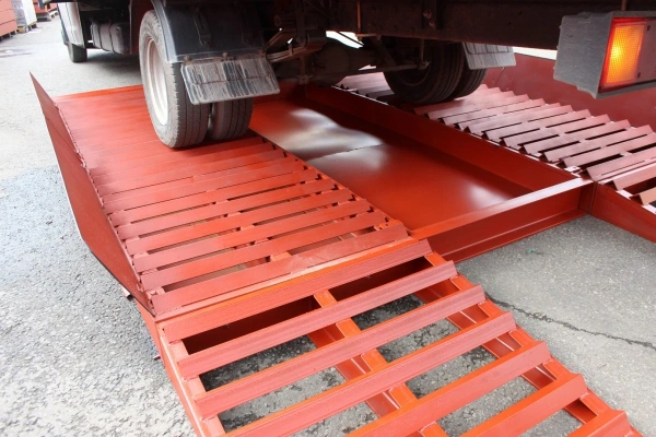 Щиток защитный для эстакады "Стандарт" 